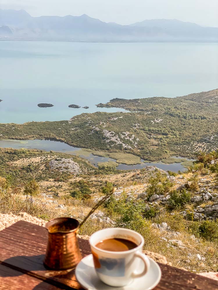 pogled sa vidikovca Livari