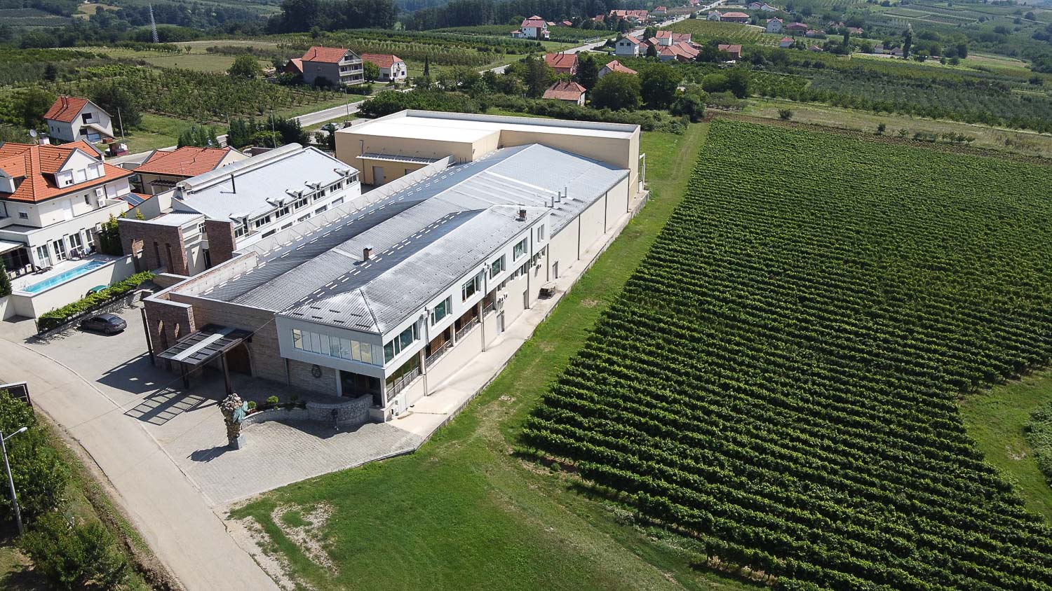 dron vinarija viv