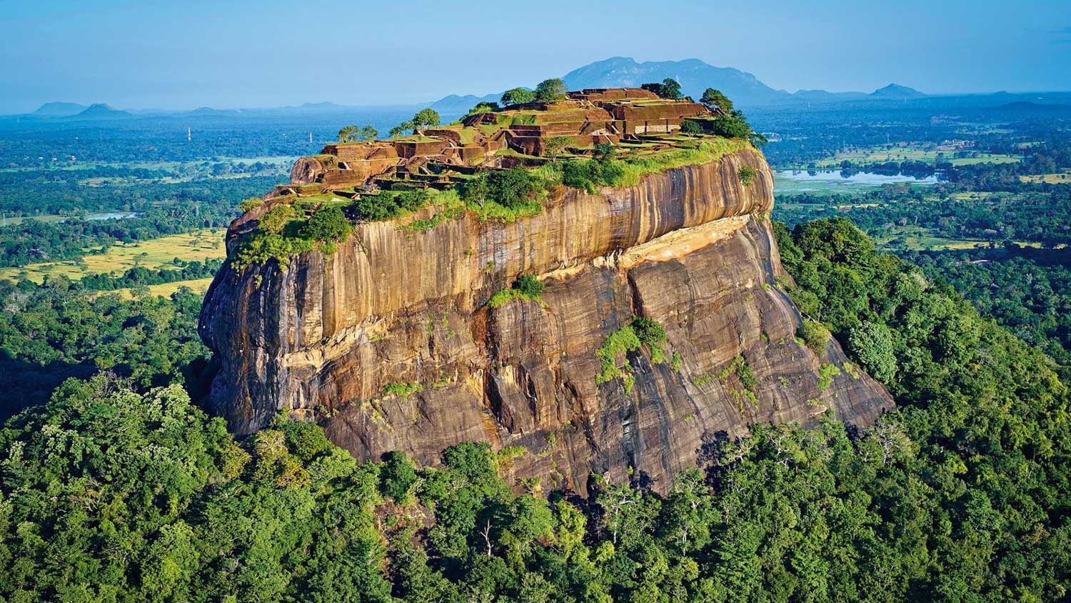 03 sigiriya rock