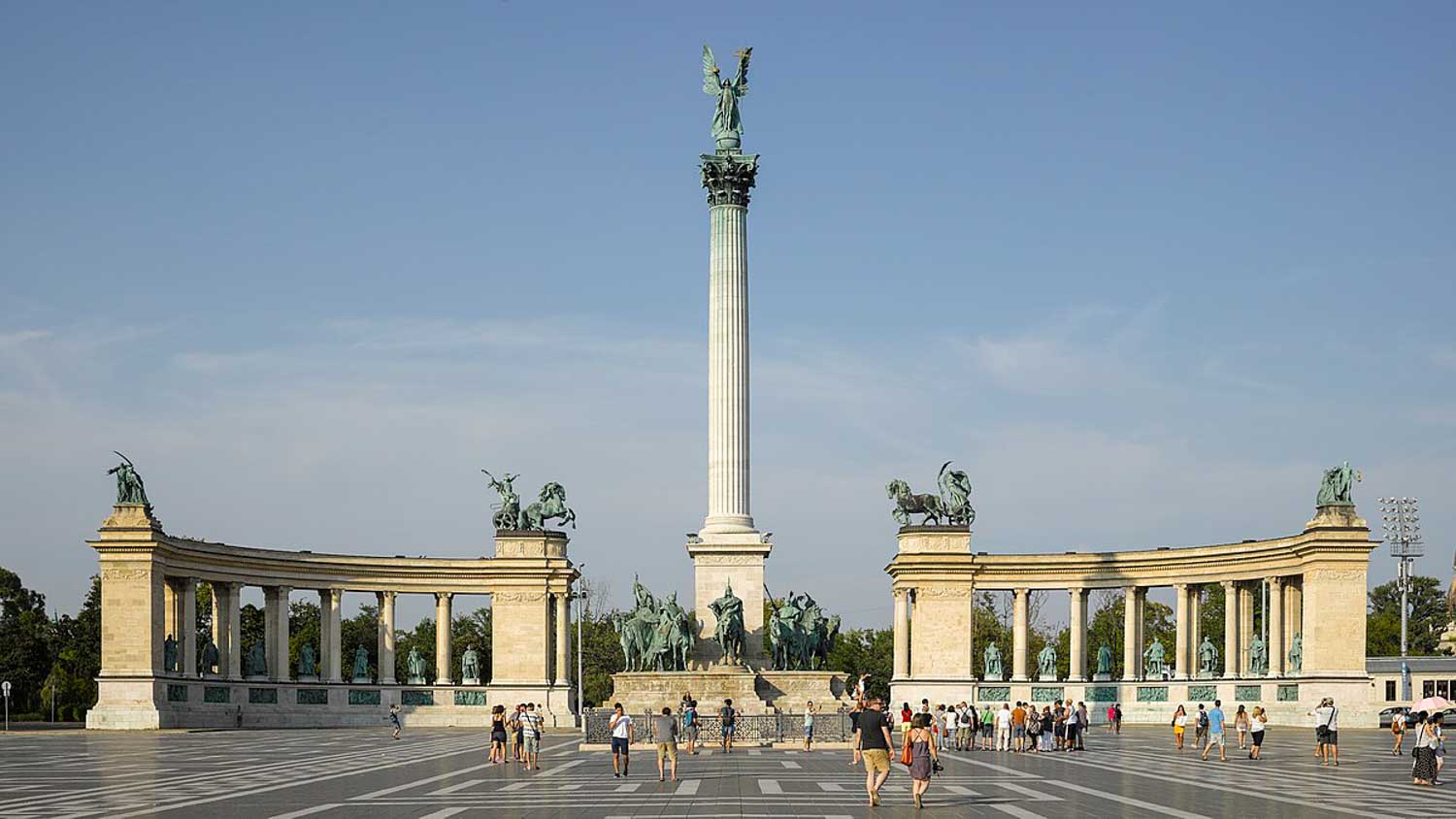 trg heroja HUN 2015 Budapest Heroes Square