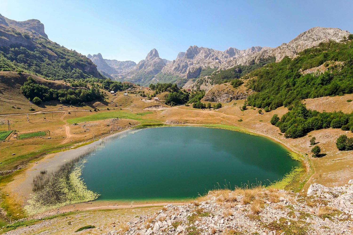 sl.003 Bukumirsko jezero